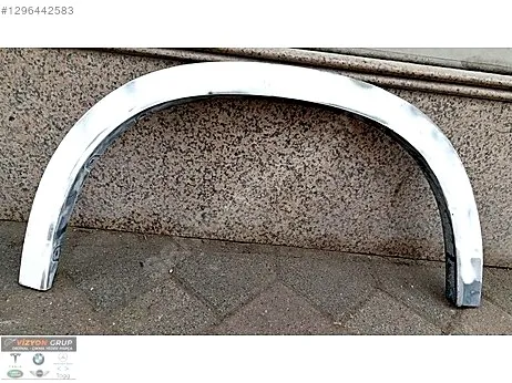 BMW X1 Çamurluk (Arka) çıkma parça