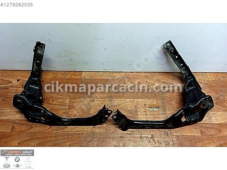 BMW X1 Sol Ön Far çıkma parça