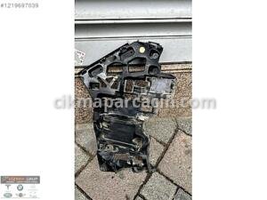 BMW X1 U11 SOL ARKA TAMPON BRAKETİ ORJİNAL 51129881943 9881943