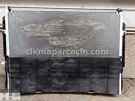 BMW X1 Radyatör çıkma parça
