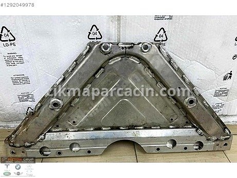 BMW X2 Alt Muhafaza çıkma parça