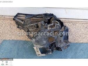 BMW X2 U10 SAĞ ÖN TAMPON BRAKETİ ORJ 7884920
