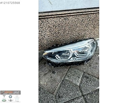 BMW X3 Sol Ön Far çıkma parça