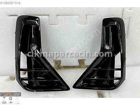 BMW X3 Sis Farı Çerçevesi çıkma parça
