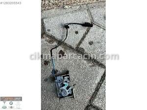 BMW X5 Kaput Kilidi 7308068 F15 2017 RHD 17675307 (2. Adet)