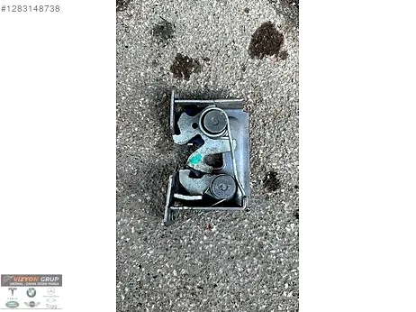 BMW X5 Kaput Kilidi çıkma parça - VİZYON GRUP ORJİNAL ÇIKMA YEDEK PARÇA İstanbul
