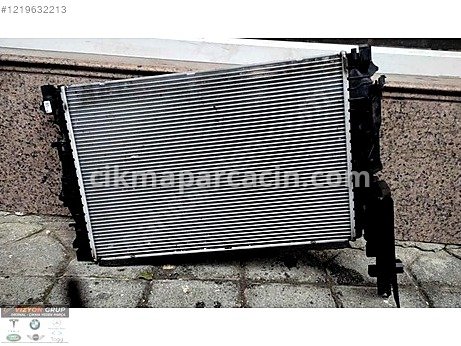 BMW 5 Serisi Radyatör çıkma parça