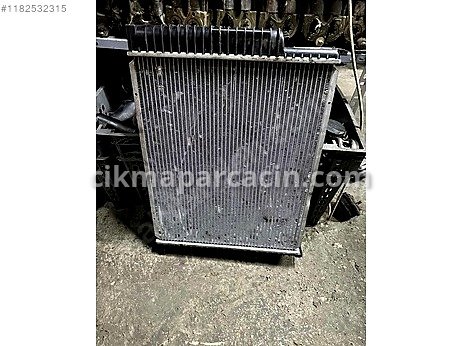 BMW 7 Serisi Radyatör çıkma parça