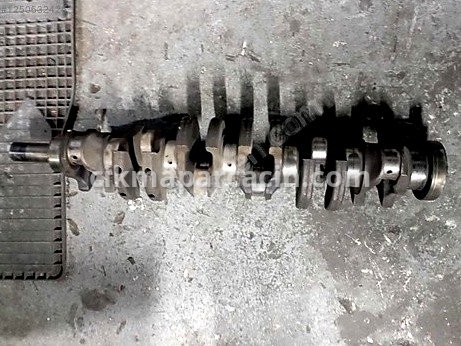 BMW 5 Serisi Krank Mili çıkma parça