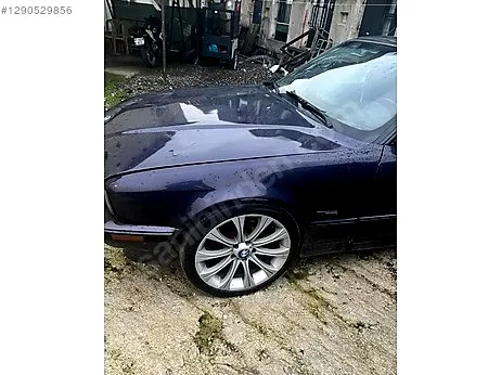 BMW 5 Serisi Çamurluk (Ön) çıkma parça - ATA&ALP BMW YEDEK PARCA Sakarya