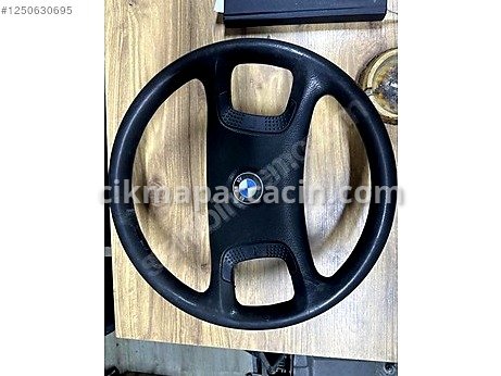 BMW 3 Serisi Direksiyon Simidi çıkma parça
