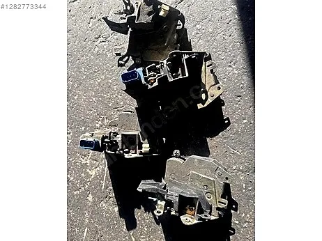 BMW 3 Serisi İç Kapı Kolu çıkma parça - ATA&ALP BMW YEDEK PARCA Sakarya