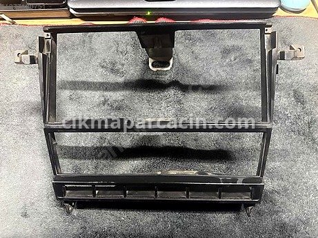 BMW 7 Serisi Bakalit çıkma parça