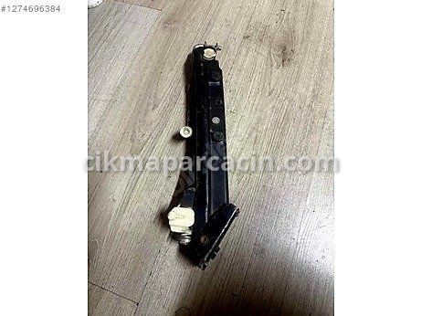 BMW 5 Serisi Ara Bölme çıkma parça