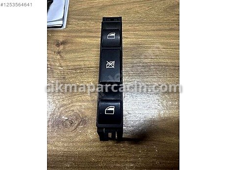 BMW 3 Serisi Cam Düğmesi çıkma parça
