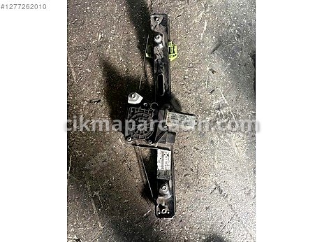 BMW 3 Serisi Cam Krikosu çıkma parça
