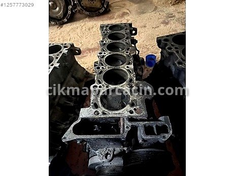 BMW 5 Serisi Yarım Motor çıkma parça
