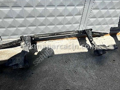BMW X5 Ön Defransiyel çıkma parça