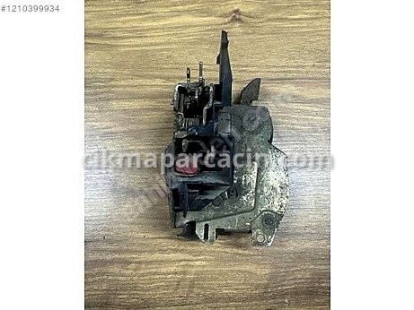 BMW 5 Serisi Sol Arka Kapı Kilidi çıkma parça