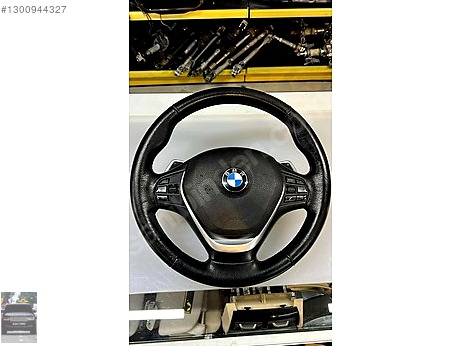 BMW 1 Serisi Direksiyon Simidi çıkma parça