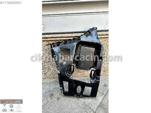 Bmw 1.16 1.18 F20 Sol Arka Tampon Braketi Çıkma Orijinal 7371753