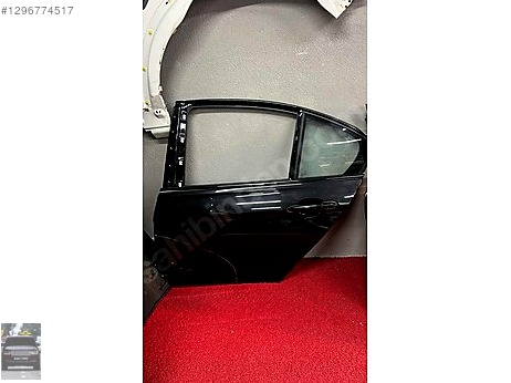 BMW 3 Serisi Kapı (Arka Sol) çıkma parça