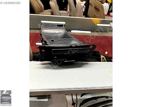 Mercedes-Benz B Serisi Bardaklık çıkma parça