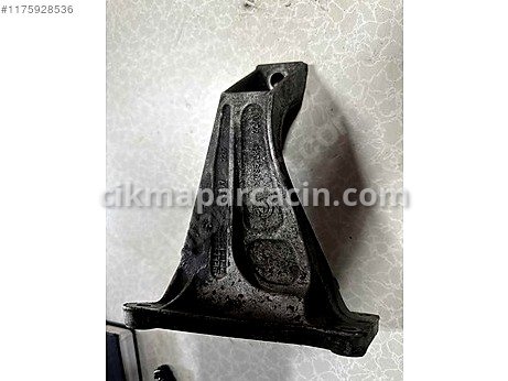 BMW 3 Serisi Motor Takozu & Kulağı çıkma parça