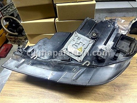 BMW X5 Sağ Ön Far çıkma parça