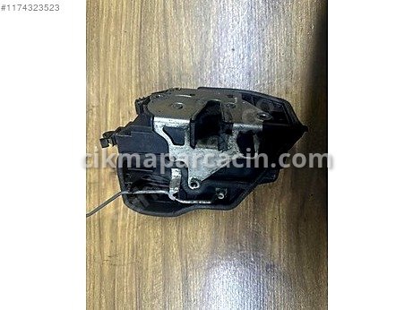 BMW X5 Sol Kapı Kilidi çıkma parça