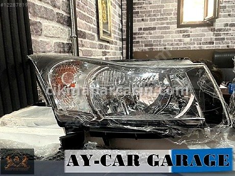 Chevrolet Cruze Sağ Ön Far çıkma parça