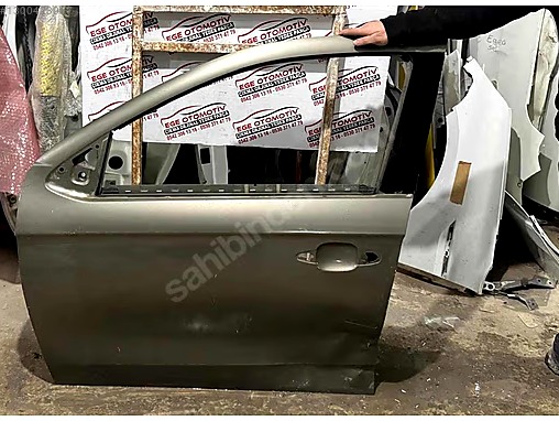 Mercedes-Benz C Serisi Sol Arka Stop çıkma parça
