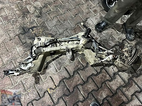 Renault Clio Taşıyıcı çıkma parça