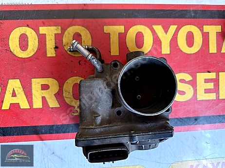 Toyota Verso Gaz Kelebeği çıkma parça