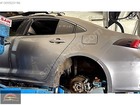 Toyota Corolla Kapı (Arka Sol) çıkma parça
