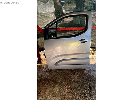 Opel Combo Sol Ön Kapı çıkma parça