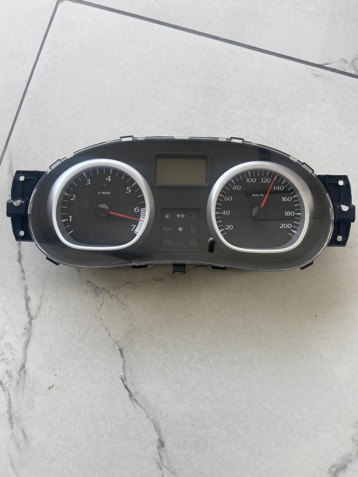 Dacia Duster Kilometre Saati 248103393R çıkma parça