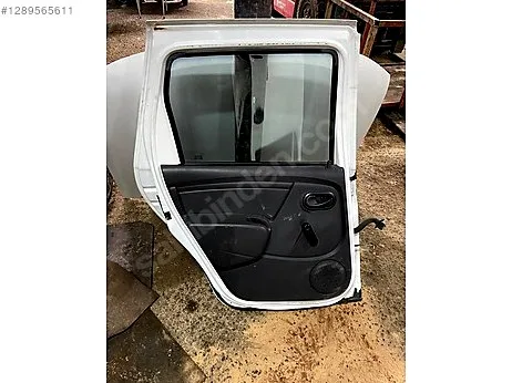 Dacia Duster Kapı (Arka Sol) çıkma parça - ARTVİN ÇIKMA YEDEK PARÇA Artvin