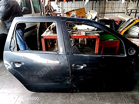 Dacia Duster Sağ Arka Kapı çıkma parça