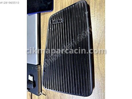 BMW 5 Serisi Panjur çıkma parça