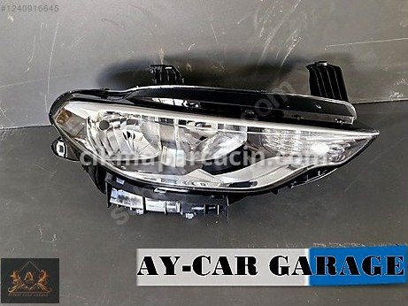 Fiat Egea Sağ Ön Far çıkma parça