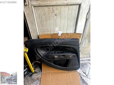 Fiat Punto Kapı (Ön Sol) çıkma parça