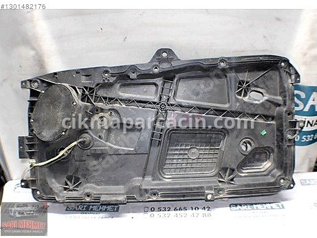 Ford Fiesta Kapı (Ön Sağ) çıkma parça