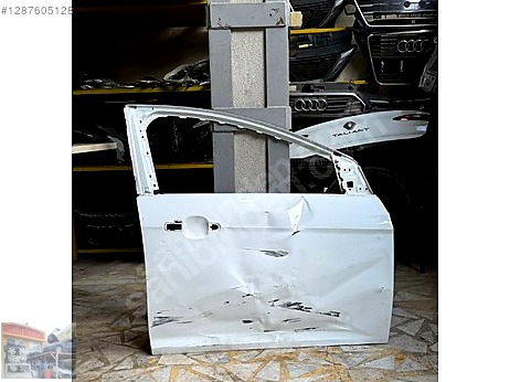 Ford Focus Kapı (Ön Sağ) çıkma parça
