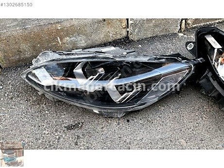 Ford Kuga Sol Ön Far çıkma parça