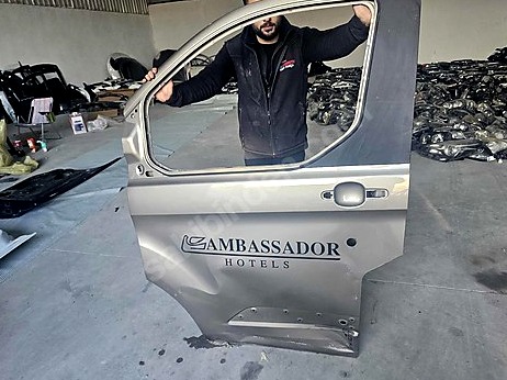 Ford Transit Kapı (Ön Sol) çıkma parça