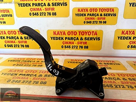 Toyota Corolla Silecek Suyu Deposu çıkma parça
