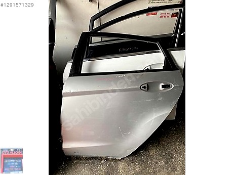 Ford Fiesta Kaput çıkma parça