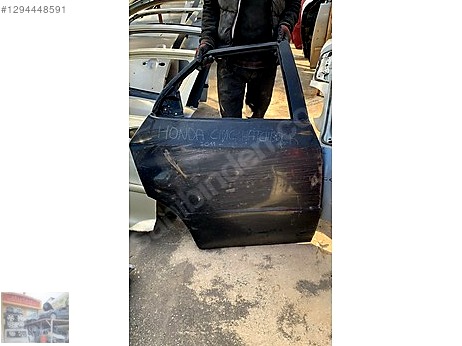 Honda Civic Kapı (Arka Sağ) çıkma parça