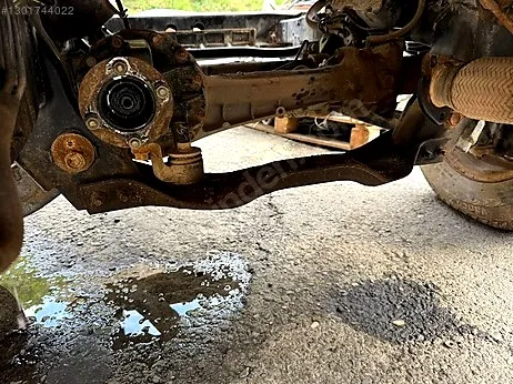 Isuzu D-Max Arka Defransiyel çıkma parça - ARTVİN ÇIKMA YEDEK PARÇA Artvin